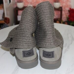 Grey Classic Cardy Ugg boot